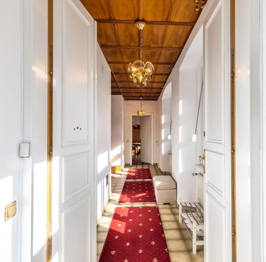 Hallo Nr 9 * Wien